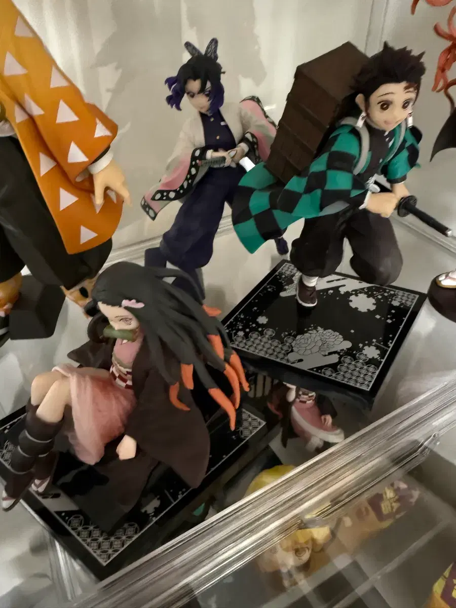 thumbnail-0